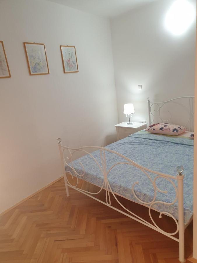 Apartman P-E Пула Экстерьер фото