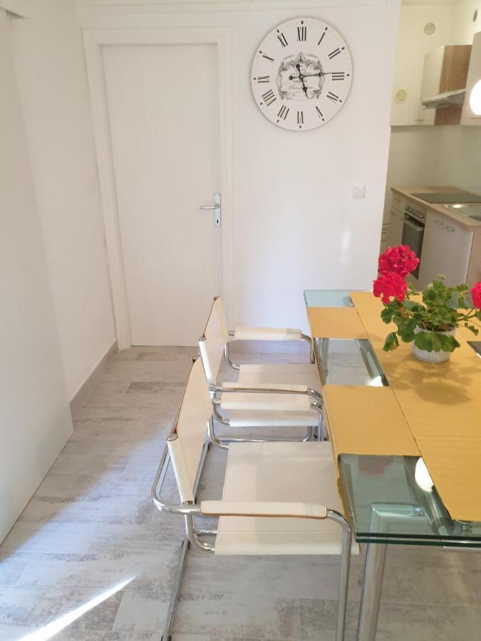 Apartman P-E Пула Экстерьер фото